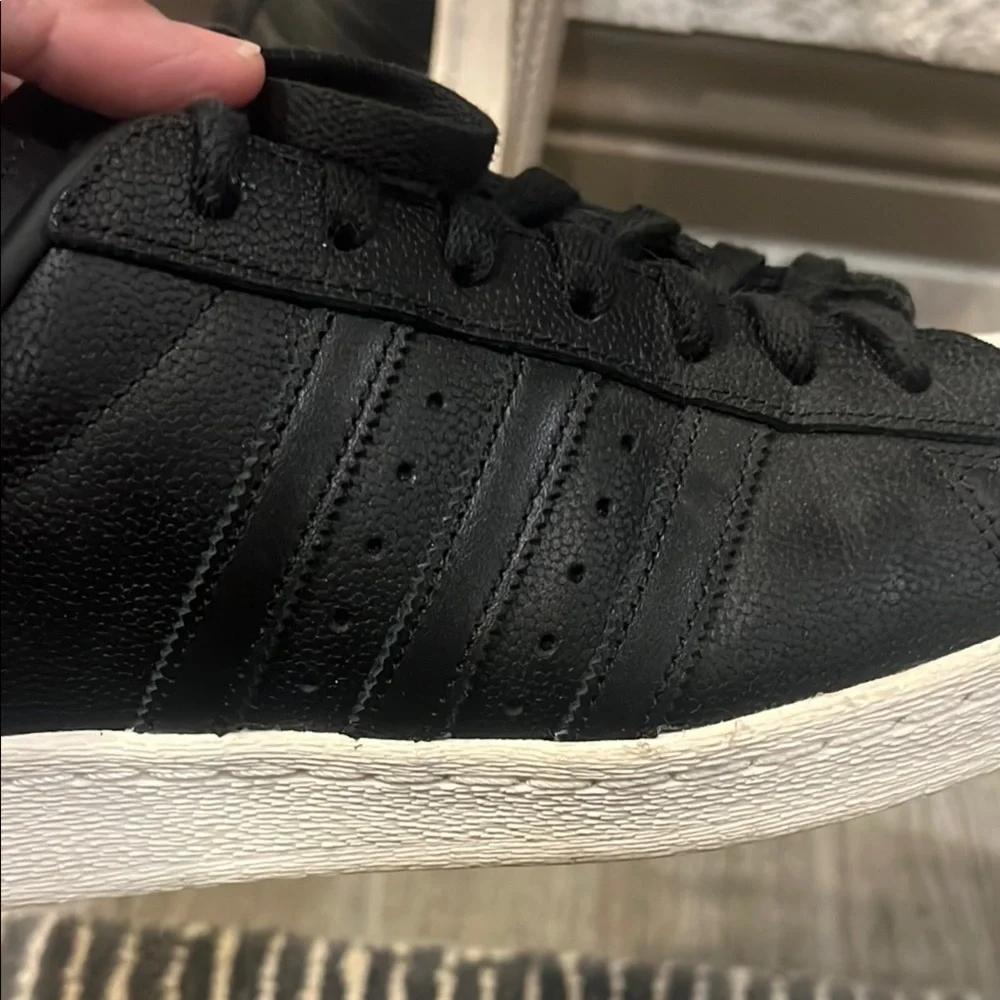 Black and White Men's Sneakers